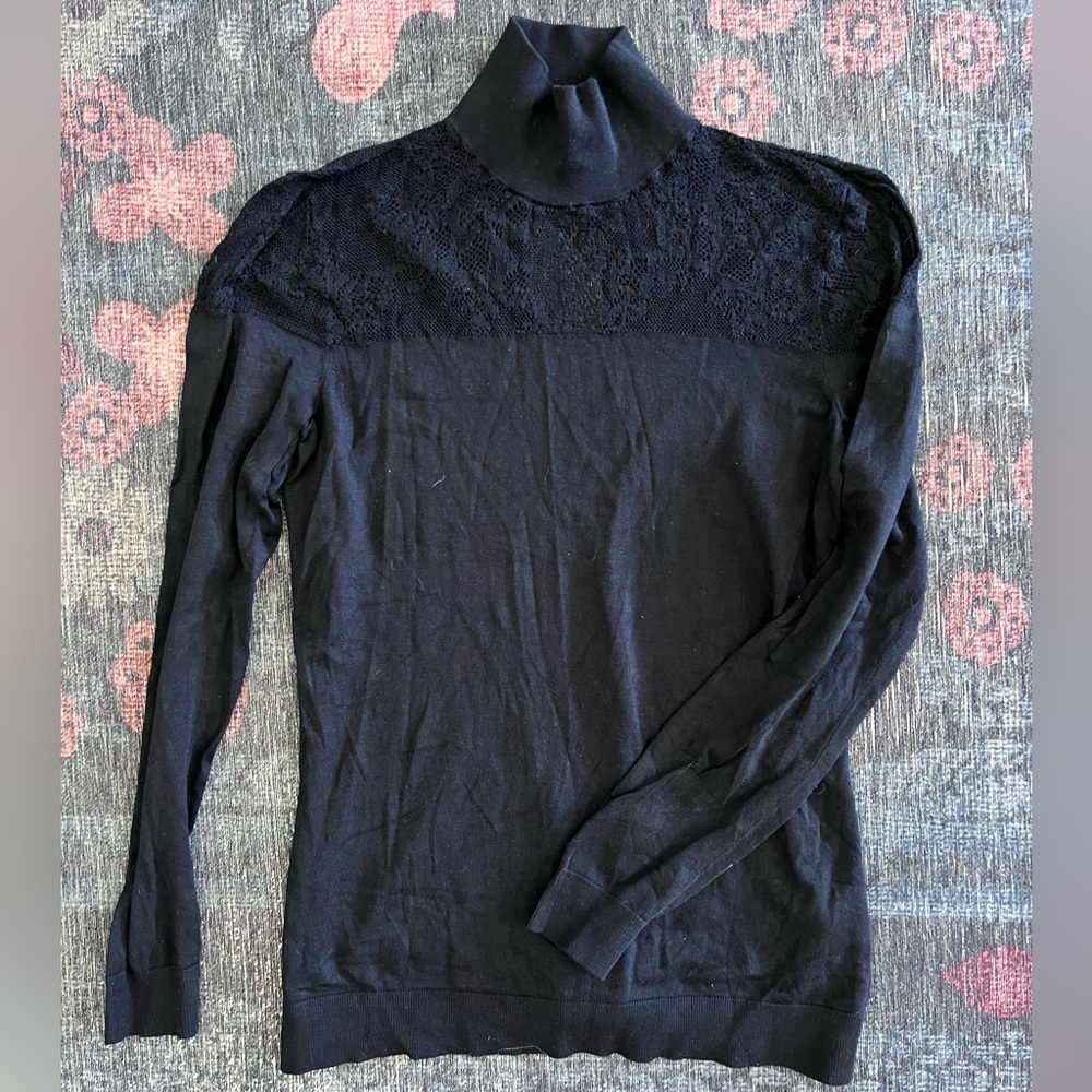 LAFAYETTE 148 NEW YORK Lace Yoke Silk Turtleneck Sweater